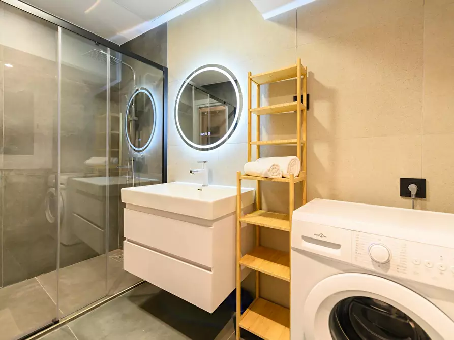 Immagine 4 di Appartamento in affitto  in Calle de Núñez de Arce a Madrid