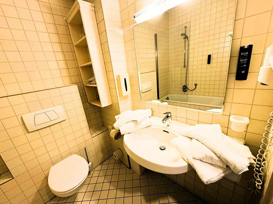 Immagine 6 di Appartamento in affitto  in Feuerbachstraße a Frankfurt am Main