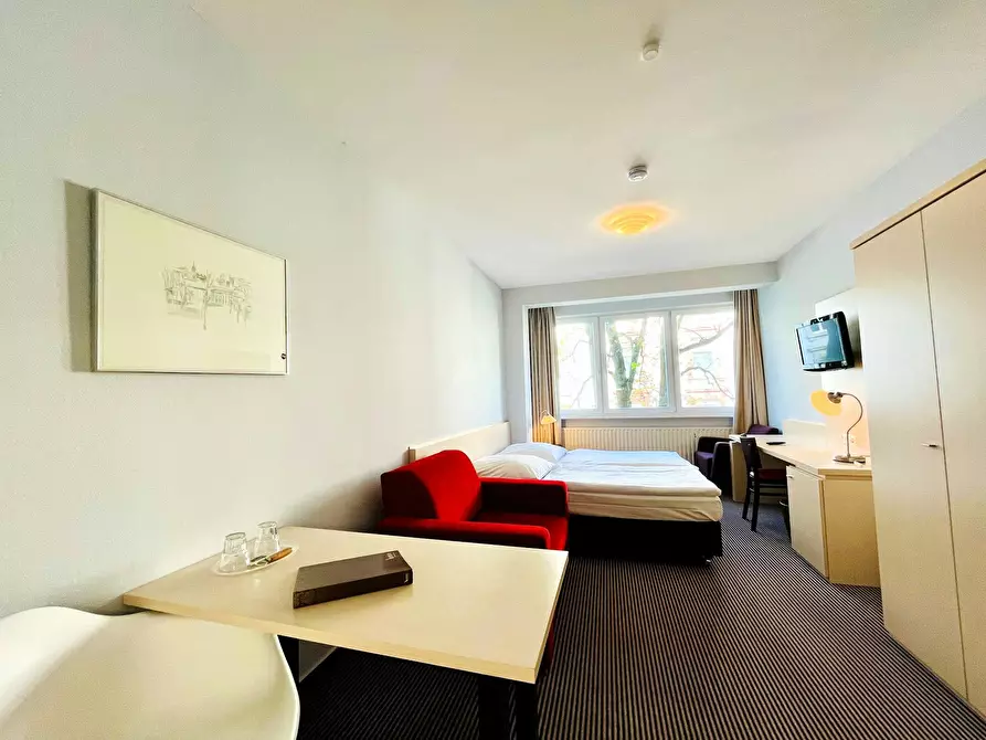 Immagine 1 di Appartamento in affitto  in Feuerbachstraße a Frankfurt am Main