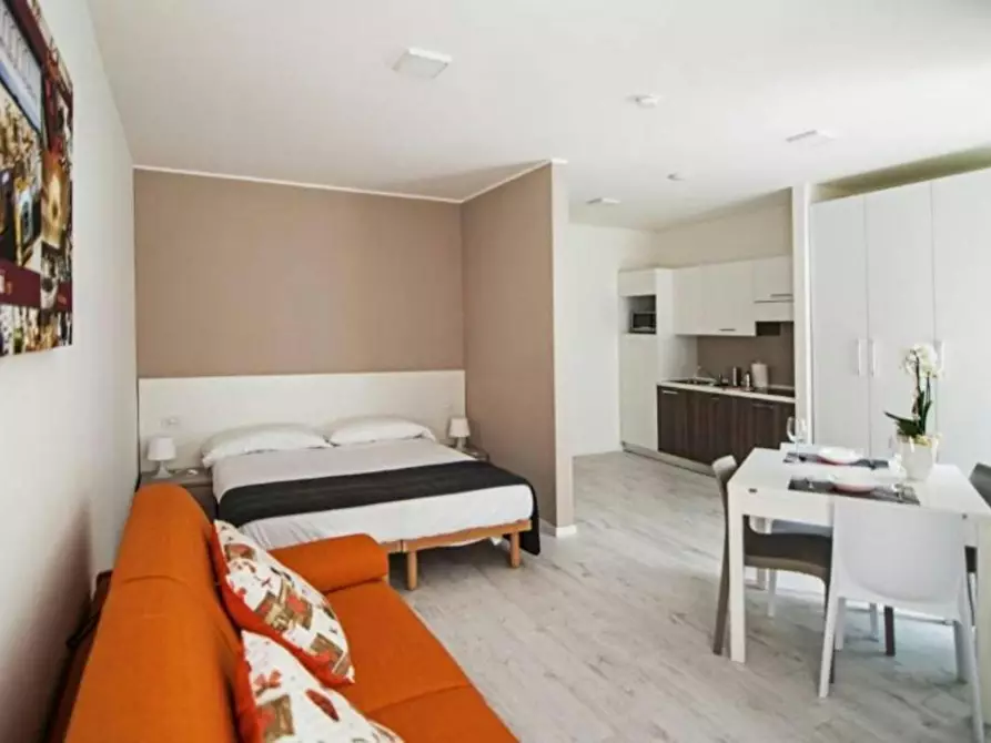 Immagine 1 di Appartamento in affitto  in Piazza Carlo Goldoni a Trieste