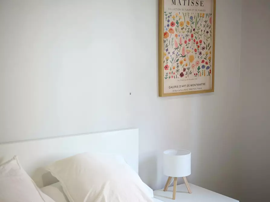 Immagine 7 di Camera in affitto  in Iturribide Kalea a Bilbao