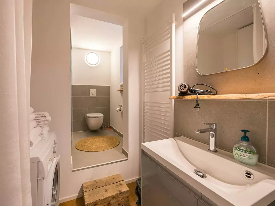 Immagine 7 di Casa indipendente in affitto  in Alsenstraße a Berlin