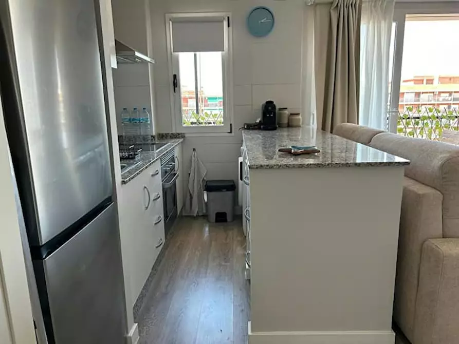 Immagine 10 di Appartamento in affitto  in Carrer del Doctor Manuel Candela a Valencia