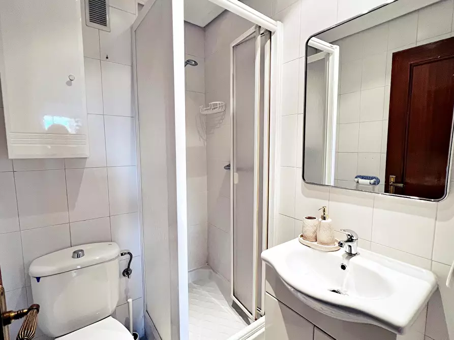 Immagine 8 di Camera in affitto  in Avenida de Valladolid a Madrid