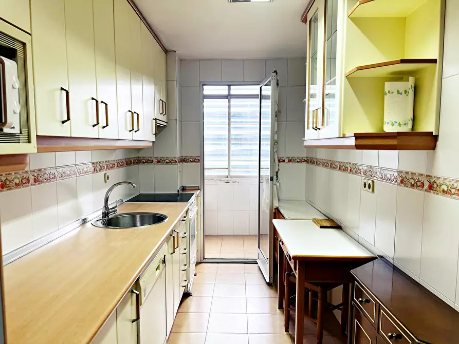 Immagine 9 di Camera in affitto  in Avenida de Valladolid a Madrid