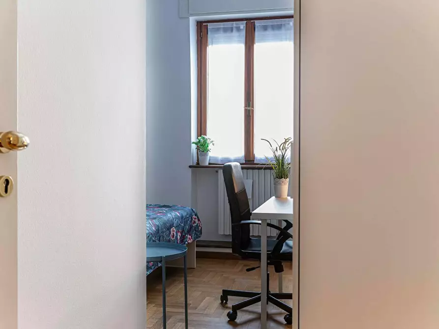 Immagine 3 di Camera in affitto  in Via Padova a Milano