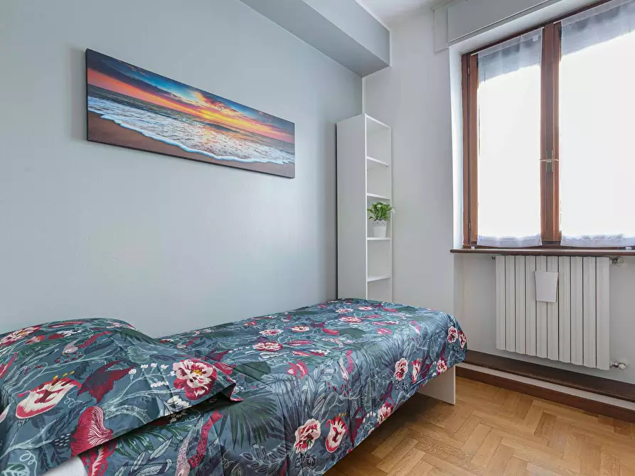 Immagine 2 di Camera in affitto  in Via Padova a Milano