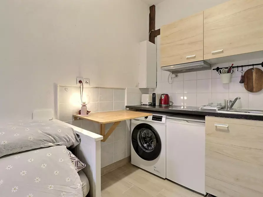Immagine 5 di Appartamento in affitto  in Rue du Cardinal Lemoine a Paris 05