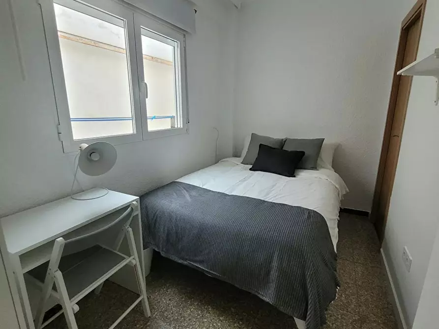 Immagine 3 di Camera in affitto  in Carrer Manfredo Monforte a Catarroja