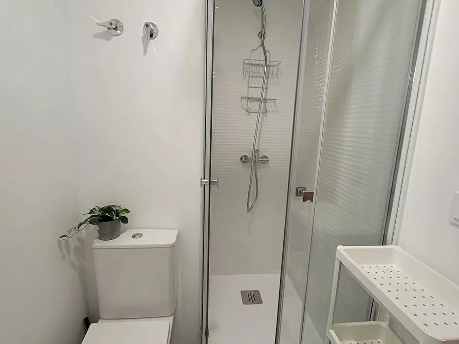 Immagine 6 di Camera in affitto  in Carrer Manfredo Monforte a Catarroja