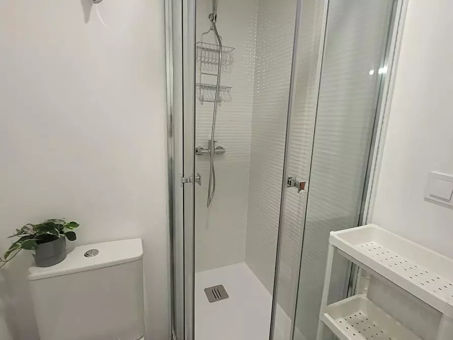 Immagine 7 di Camera in affitto  in Carrer Manfredo Monforte a Catarroja