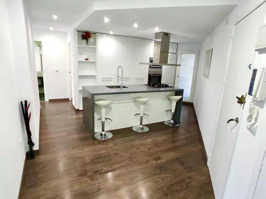 Immagine 2 di Camera in affitto  in Carrer Tarragona a Castellon De La Plana/Castello De La Pla