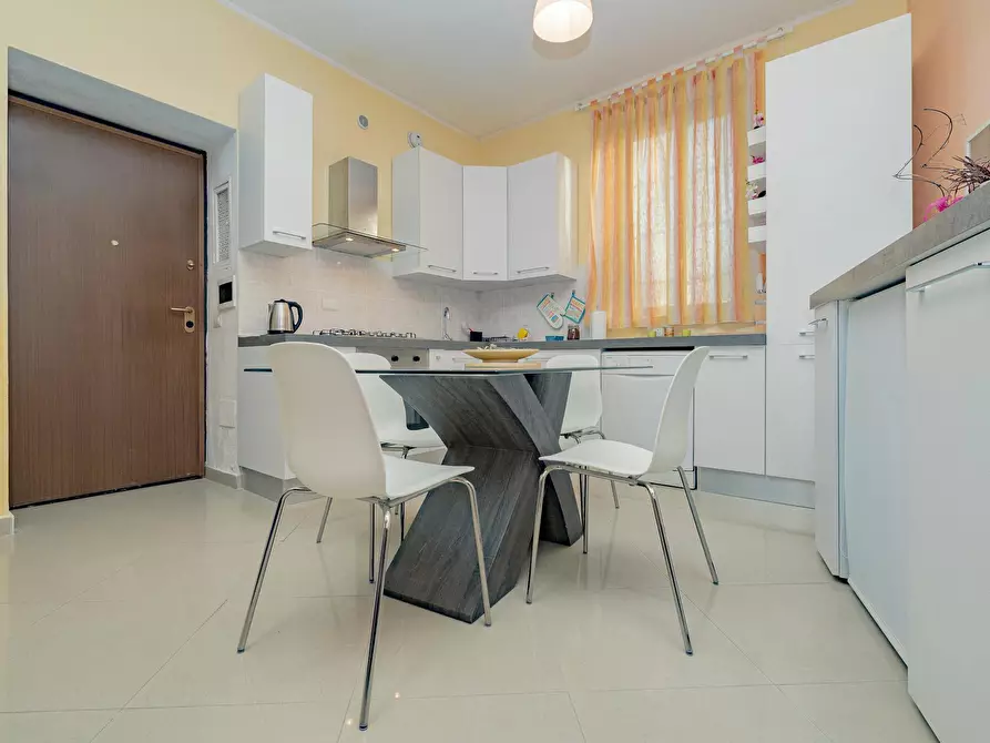 Immagine 3 di Appartamento in affitto  in Piazza Chiesa a Rho