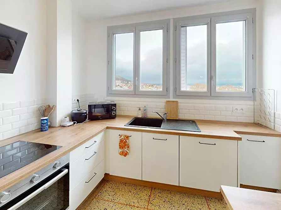 Immagine 6 di Camera in affitto  in Rue Sully a Clermont-Ferrand