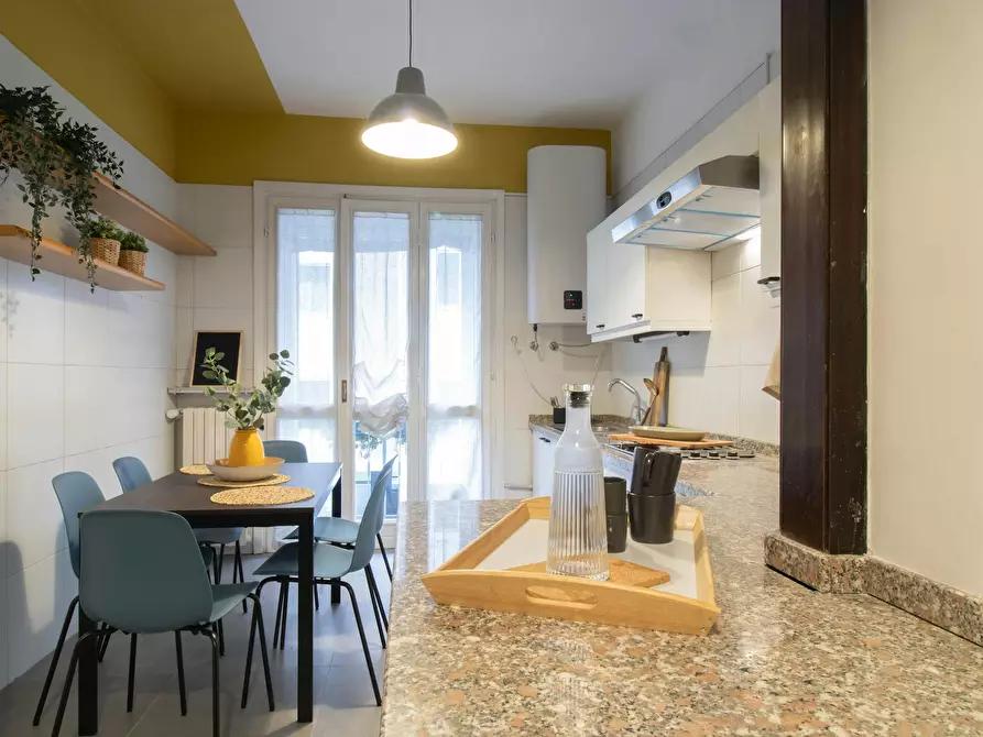 Immagine 9 di Camera in affitto  in Via Riviera a Pavia