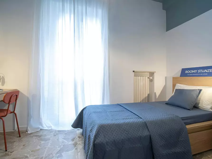 Immagine 1 di Camera in affitto  in Via Riviera a Pavia
