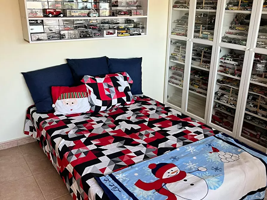 Immagine 1 di Camera in affitto  in Carrer María Egual a Betera