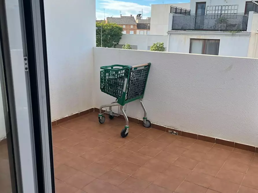 Immagine 4 di Camera in affitto  in Carrer María Egual a Betera