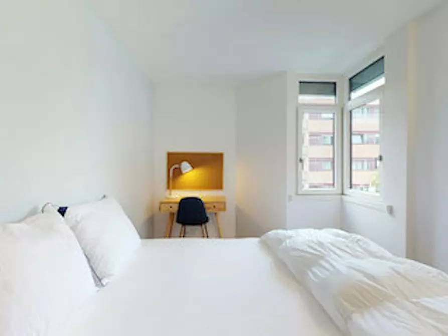 Immagine 5 di Camera in affitto  in Place de l'Égalité a Guyancourt