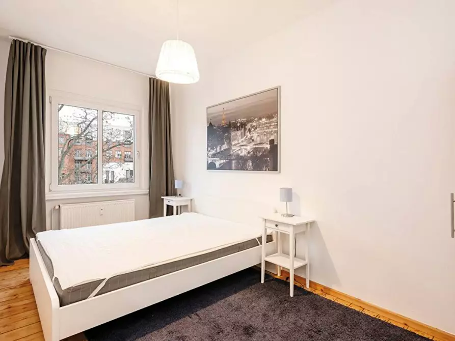 Immagine 9 di Appartamento in affitto  in Mittelstraße a Berlin