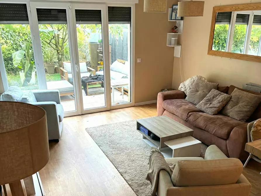 Immagine 1 di Appartamento in affitto  in Cour du Sud a Clamart