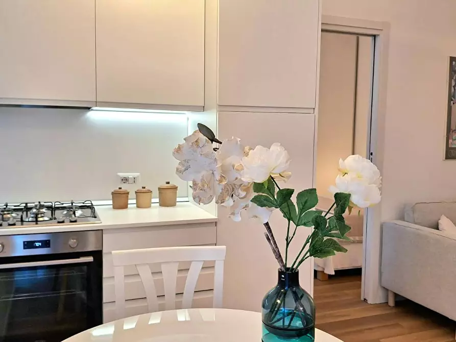 Immagine 2 di Appartamento in affitto  in Via Giovanni Prati a Milano