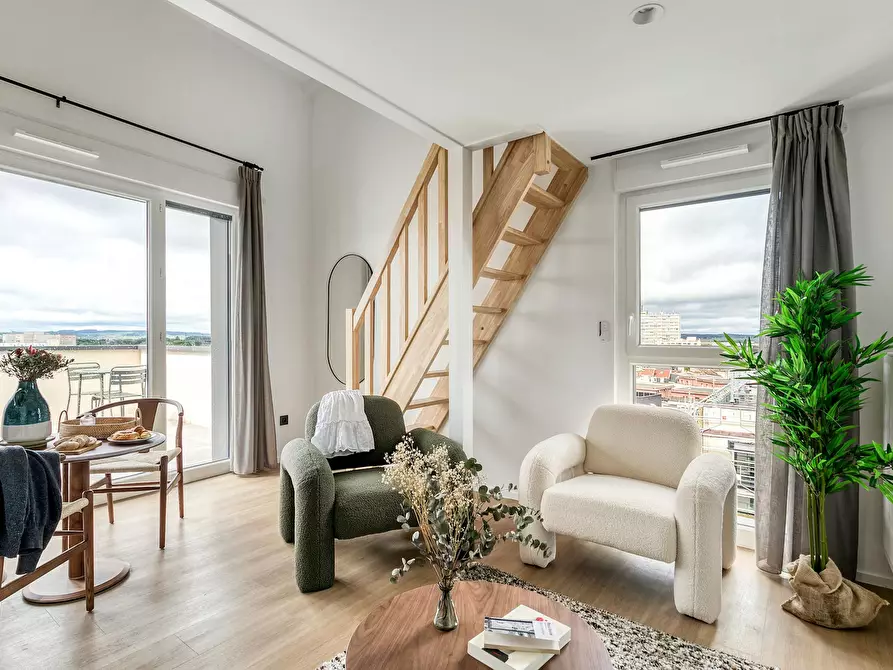 Immagine 1 di Appartamento in affitto  in Rue des Docks Remois a Reims