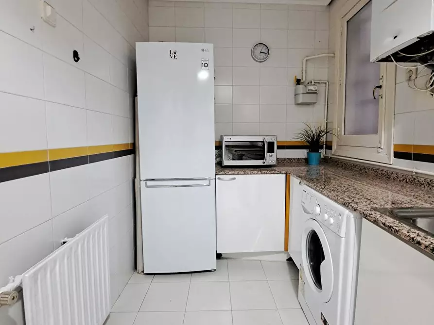 Immagine 6 di Camera in affitto  in Plaza de Isabel II a Madrid