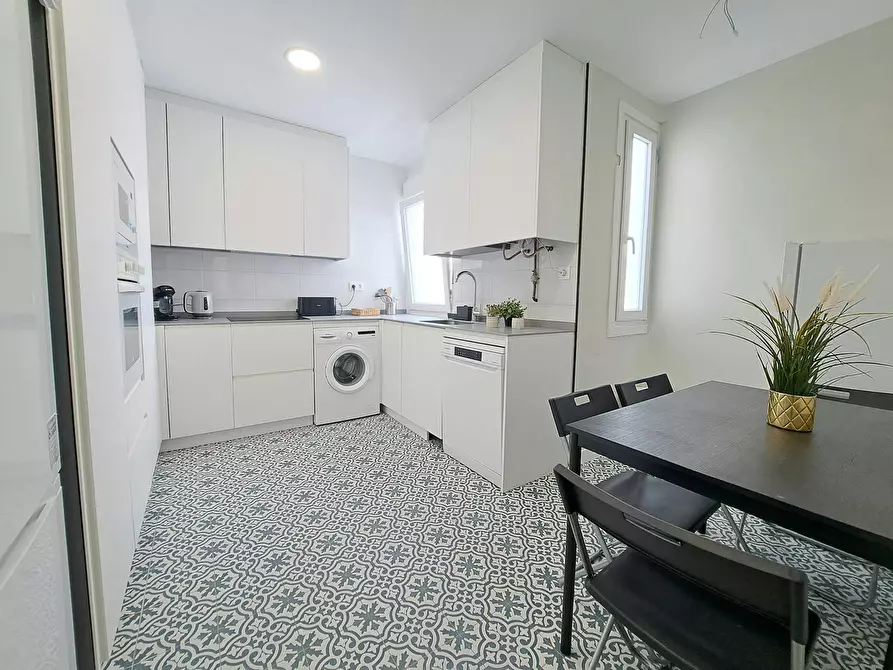 Immagine 10 di Camera in affitto  in Calle de Hilarión Eslava a Madrid