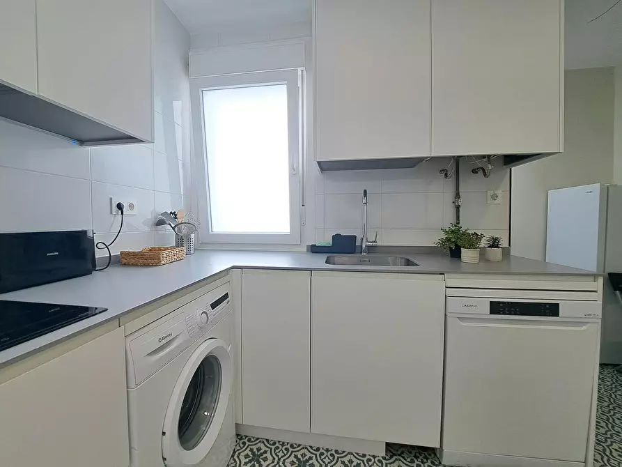 Immagine 8 di Camera in affitto  in Calle de Hilarión Eslava a Madrid