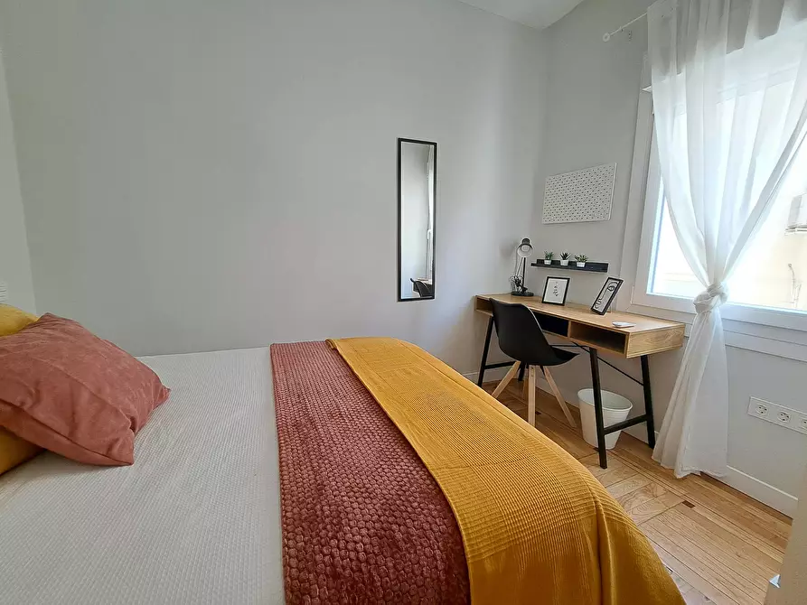 Immagine 1 di Camera in affitto  in Calle de Hilarión Eslava a Madrid