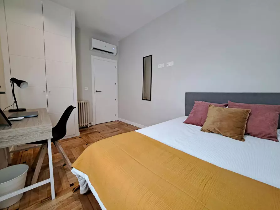 Immagine 2 di Camera in affitto  in Calle de Hilarión Eslava a Madrid
