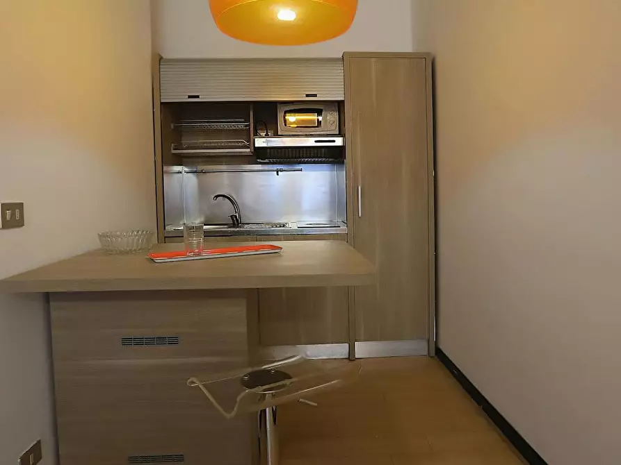 Immagine 6 di Appartamento in affitto  in Via Ippolito Nievo a Milano