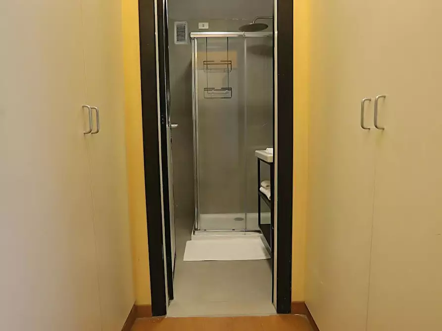 Immagine 10 di Appartamento in affitto  in Via Ippolito Nievo a Milano