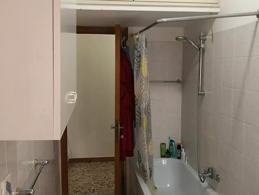 Immagine 7 di Camera in affitto  in Via Domenico Cimarosa a Cagliari