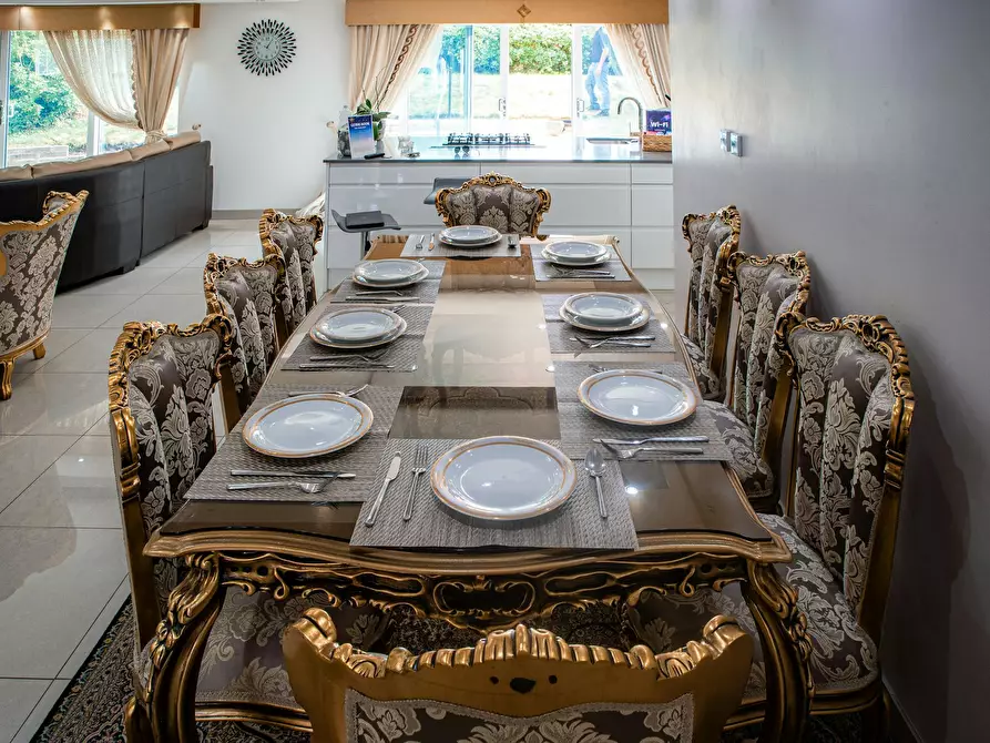 Immagine 8 di Casa indipendente in affitto  in Saint Austell Road a 