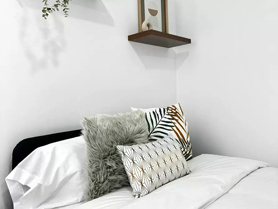 Immagine 6 di Camera in affitto  in Calle de Santa Engracia a Madrid