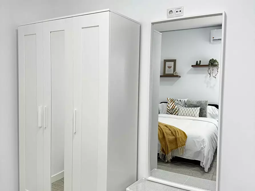 Immagine 7 di Camera in affitto  in Calle de Santa Engracia a Madrid