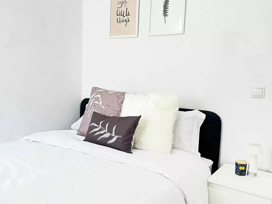 Immagine 1 di Camera in affitto  in Calle de Santa Engracia a Madrid