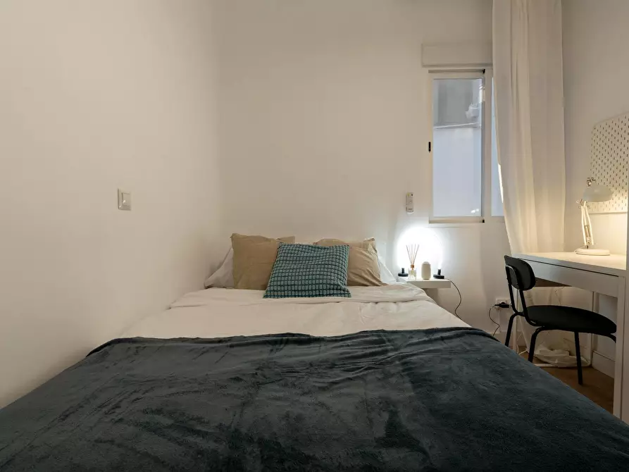 Immagine 2 di Camera in affitto  in Calle de Santa Engracia a Madrid