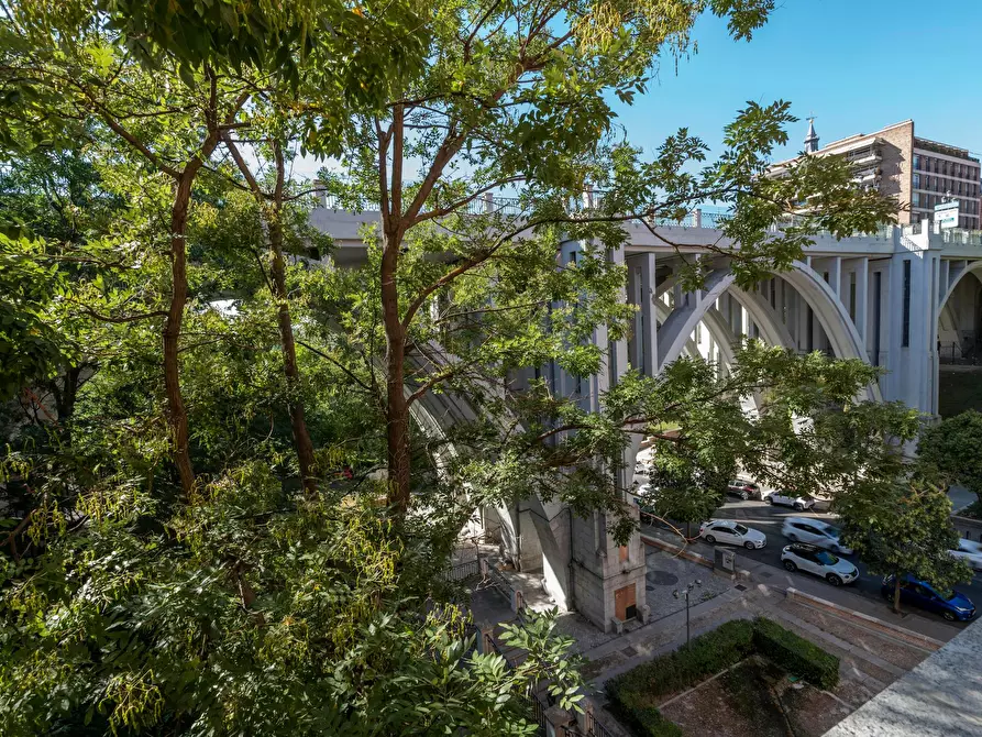 Immagine 8 di Camera in affitto  in Calle de Segovia a Madrid