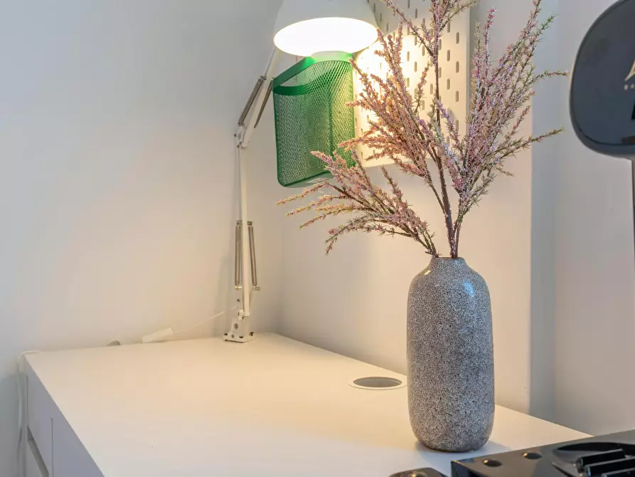 Immagine 4 di Camera in affitto  in Calle de Segovia a Madrid