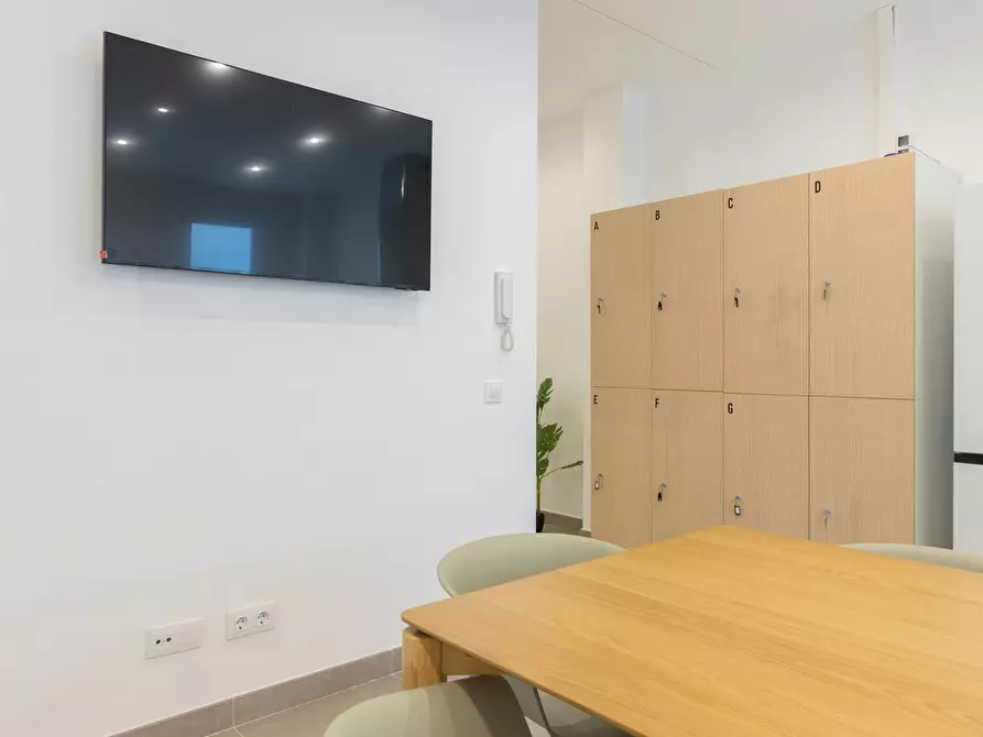 Immagine 9 di Camera in affitto  in Carrer de Guillem de Castro a Valencia