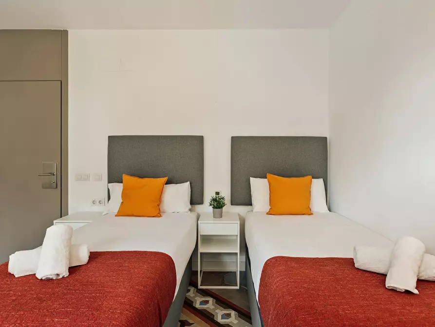 Immagine 10 di Camera in affitto  in Carrer de Balmes a Barcelona