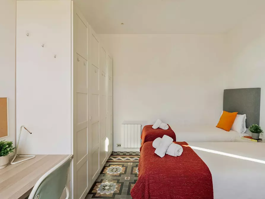 Immagine 3 di Camera in affitto  in Carrer de Balmes a Barcelona