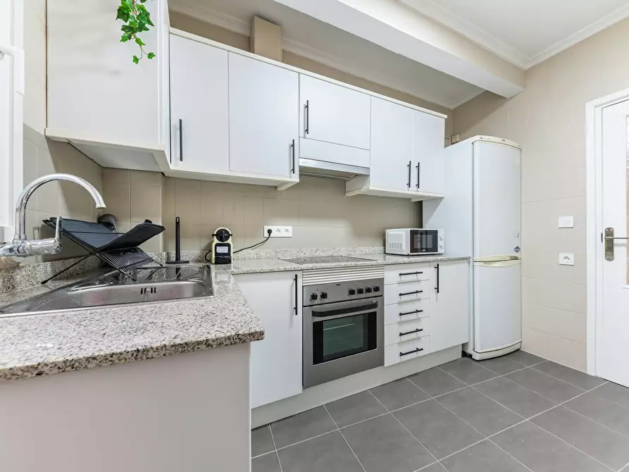 Immagine 7 di Camera in affitto  in Calle General Ros de Olano a Alicante/Alacant