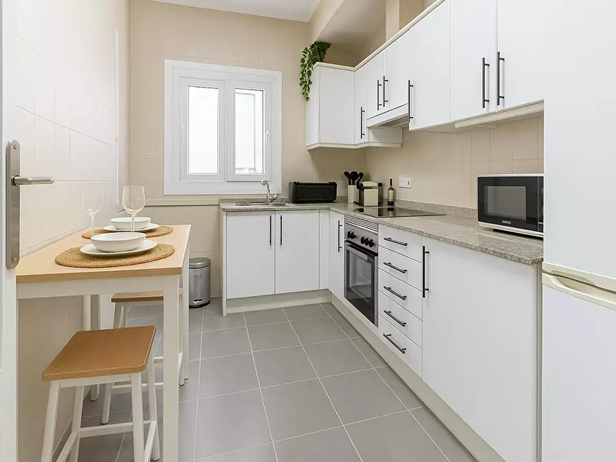 Immagine 6 di Camera in affitto  in Calle General Ros de Olano a Alicante/Alacant