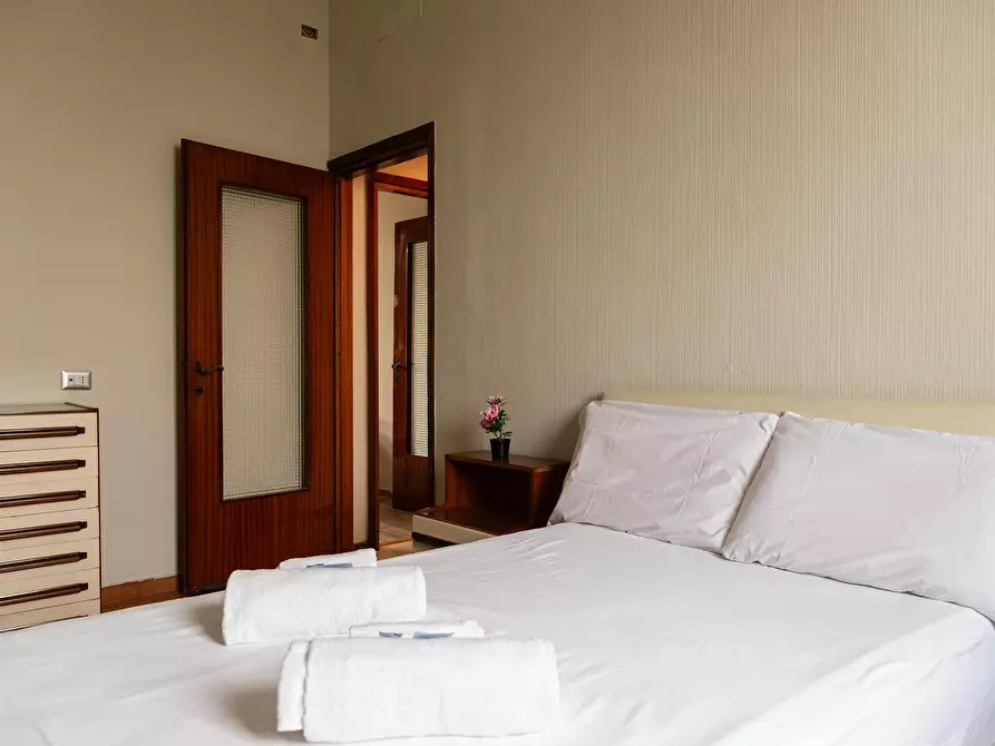 Immagine 10 di Appartamento in affitto  in Viale Puglie a Milano