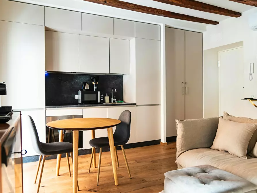 Immagine 4 di Appartamento in affitto  in Via Bezzecca a Milano