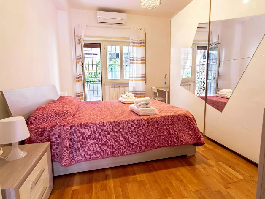 Immagine 6 di Appartamento in affitto  in Via Giuseppe Veronese a Roma